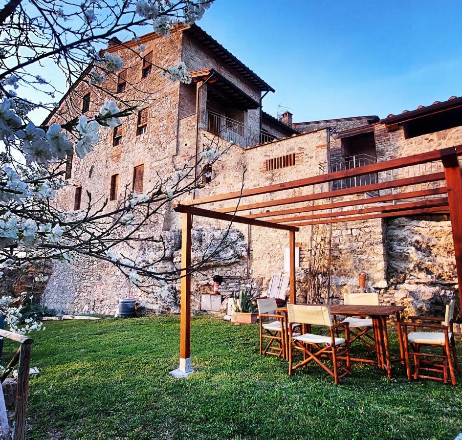 Casa Santa Giulia Apartment Monteriggioni Exterior photo